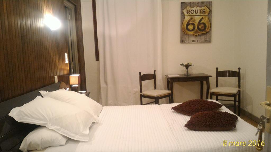 Chez Cecile Hotell Mornas Eksteriør bilde