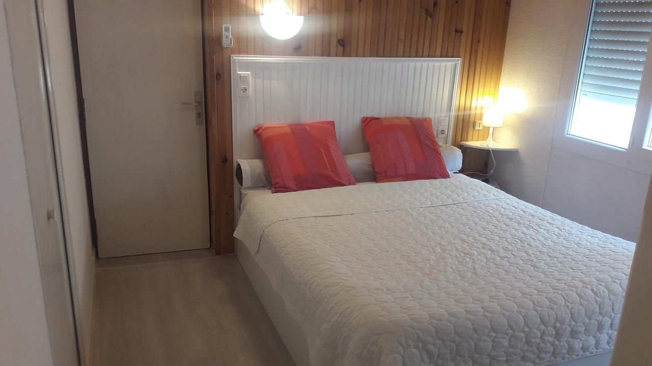 Chez Cecile Hotell Mornas Eksteriør bilde